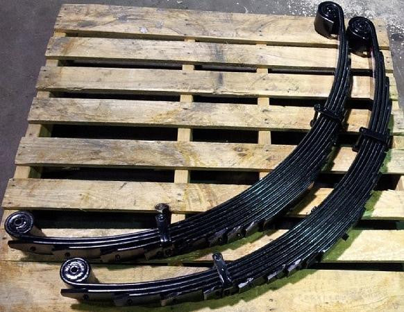 Ford F350 (1980-98) Front Lift Springs 16
